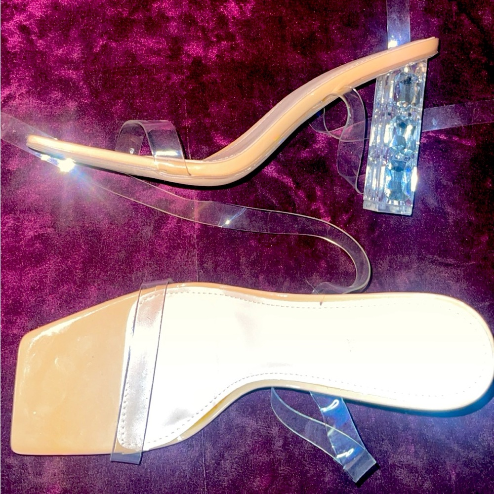 Fashion nova heels